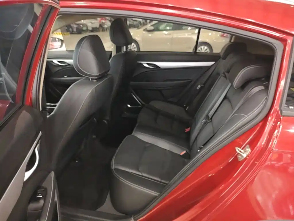 Geely Vision S1 — миниатюра 17