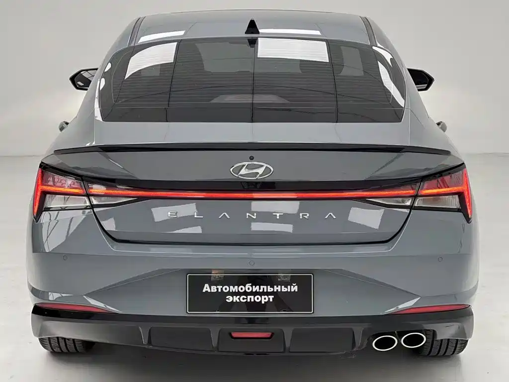 Hyundai Elantra — миниатюра 7