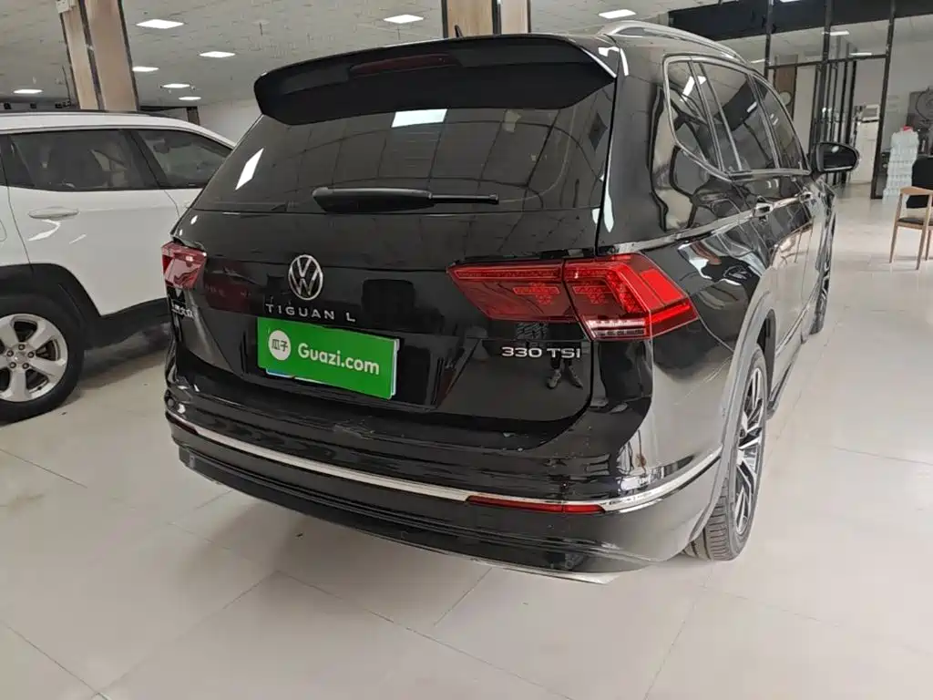 Volkswagen Tiguan L — миниатюра 7