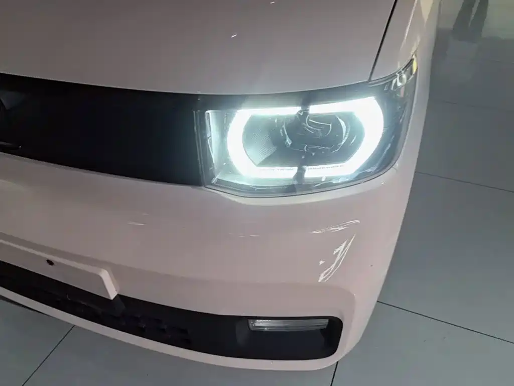 Wuling MINIEV — миниатюра 24