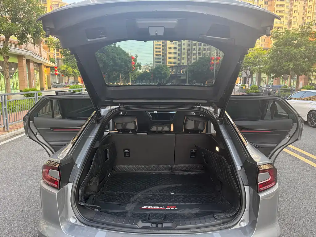 Ford Mondeo — миниатюра 20