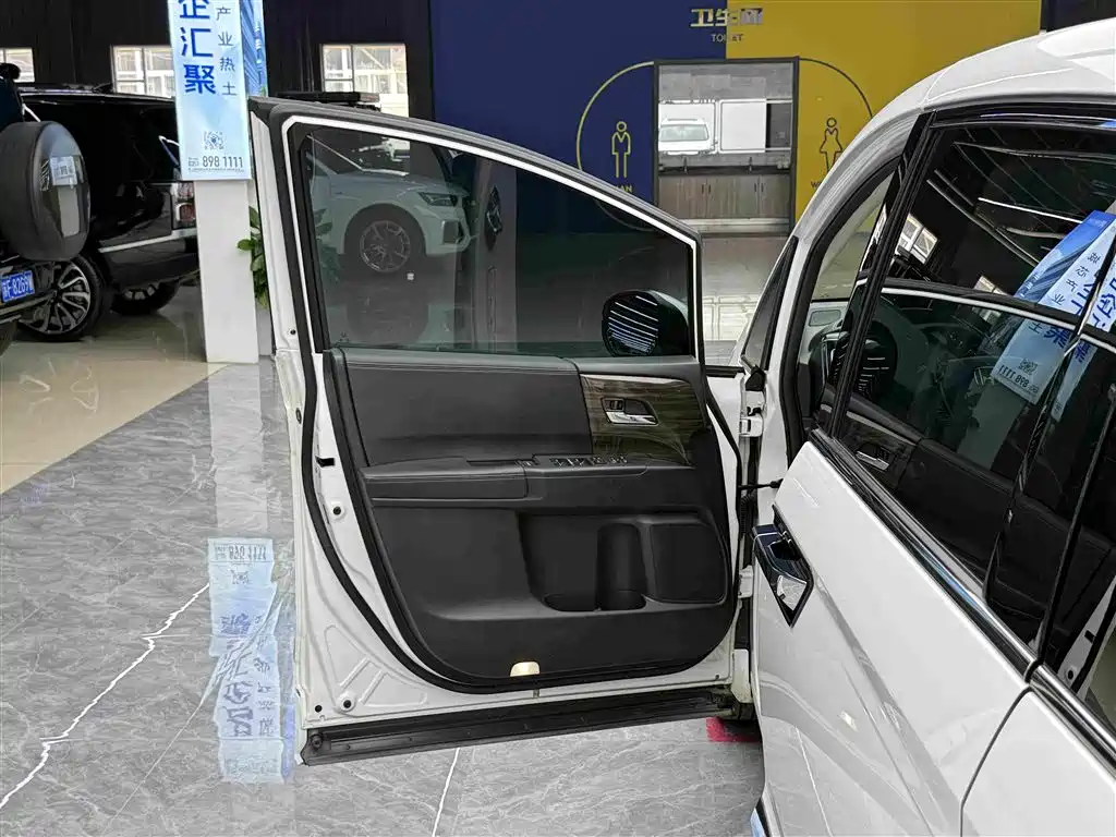 Honda Elysion 2016 2.4L