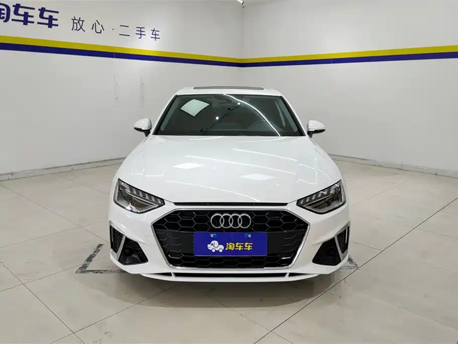 Audi A4L 2022 40 TFSI Fashion