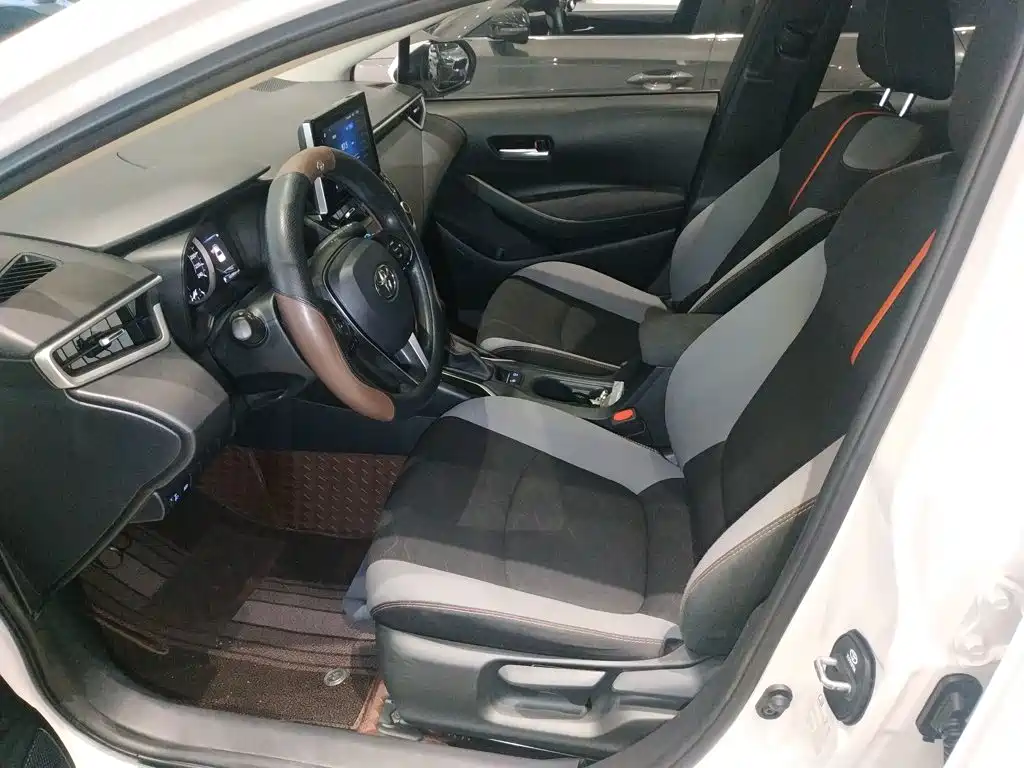 Toyota Corolla — миниатюра 15