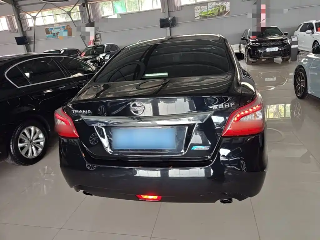Nissan Teana — миниатюра 6