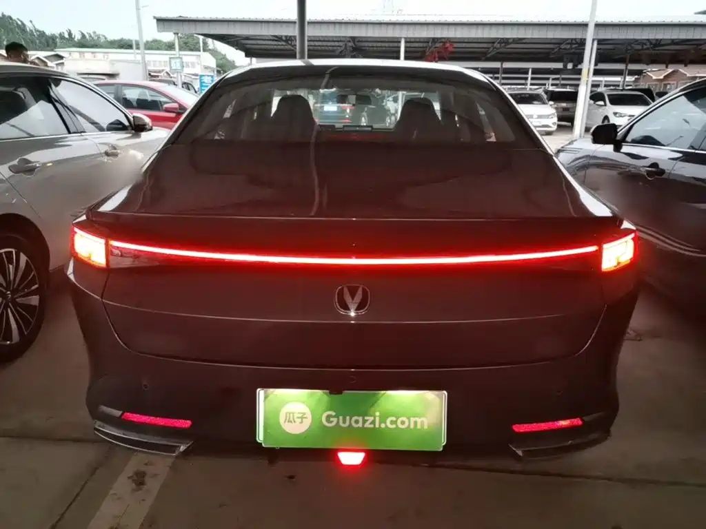Changan EadoPHEV PHEV 2025 145KM