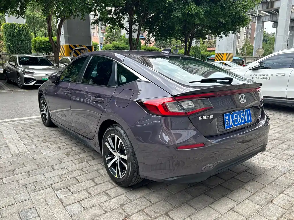 Honda Civic — миниатюра 5
