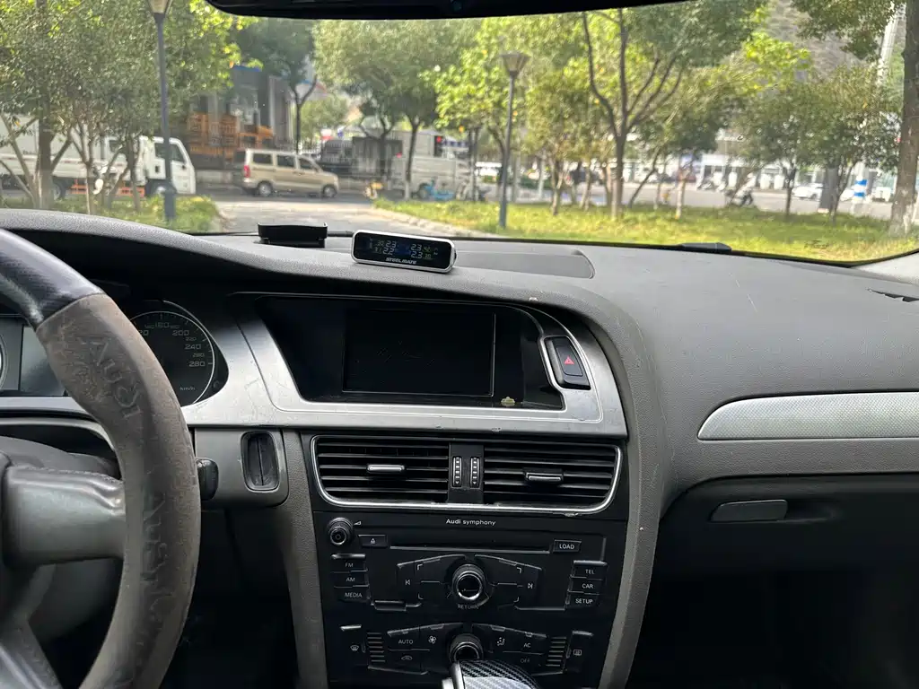 Audi A4L — миниатюра 11