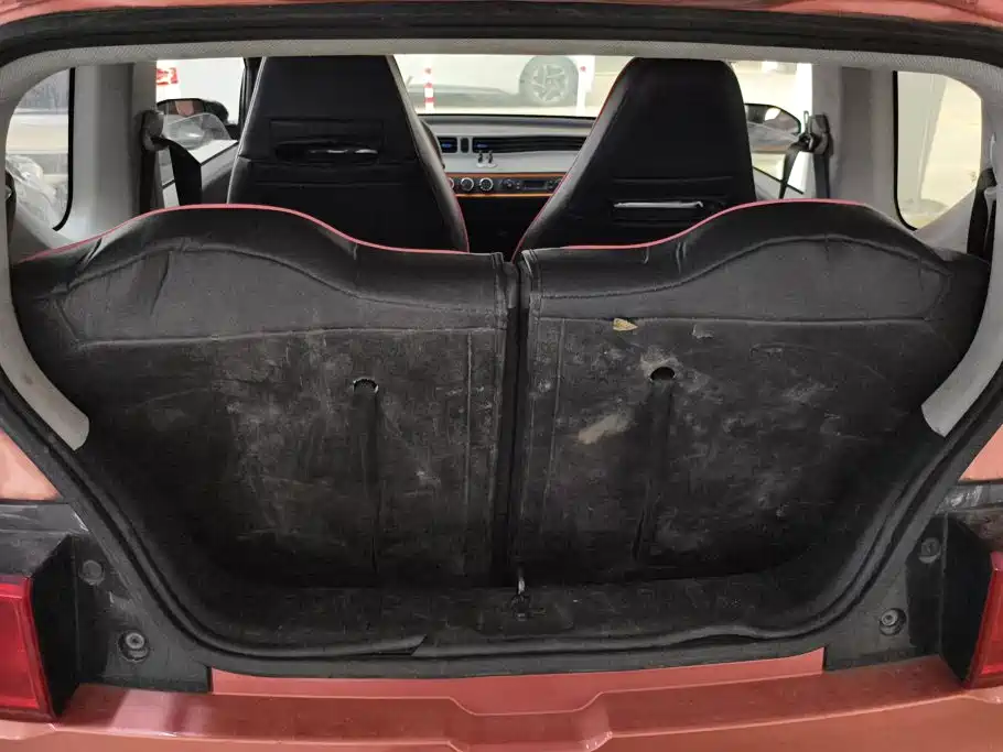 Wuling MINIEV — миниатюра 4