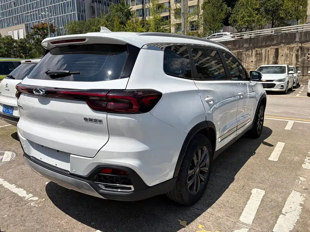 Chery Tiggo 8 — миниатюра 10