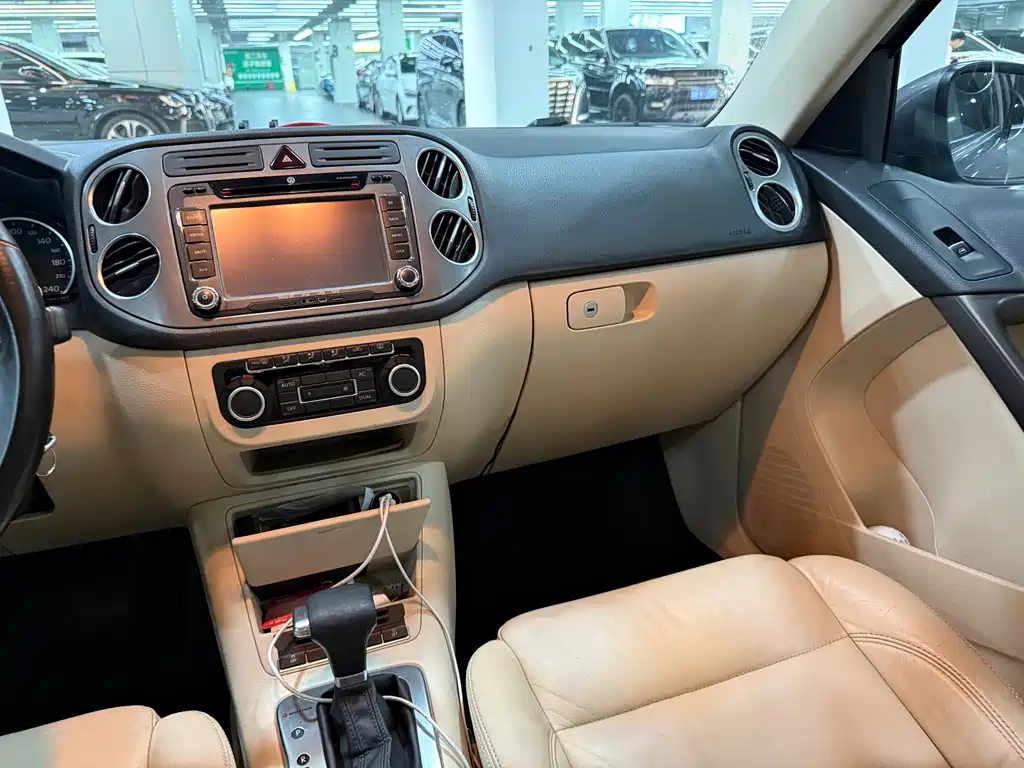 Volkswagen Tiguan — миниатюра 6