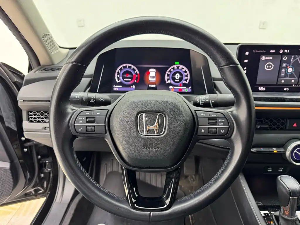 Honda Accord — миниатюра 6