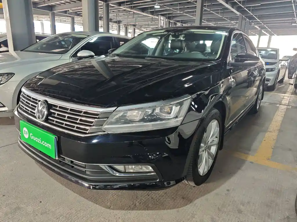 Volkswagen Passat 2017 330TSI DSG