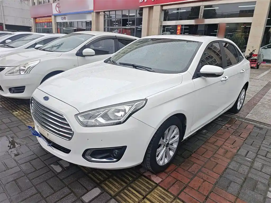 Ford Escort 2017