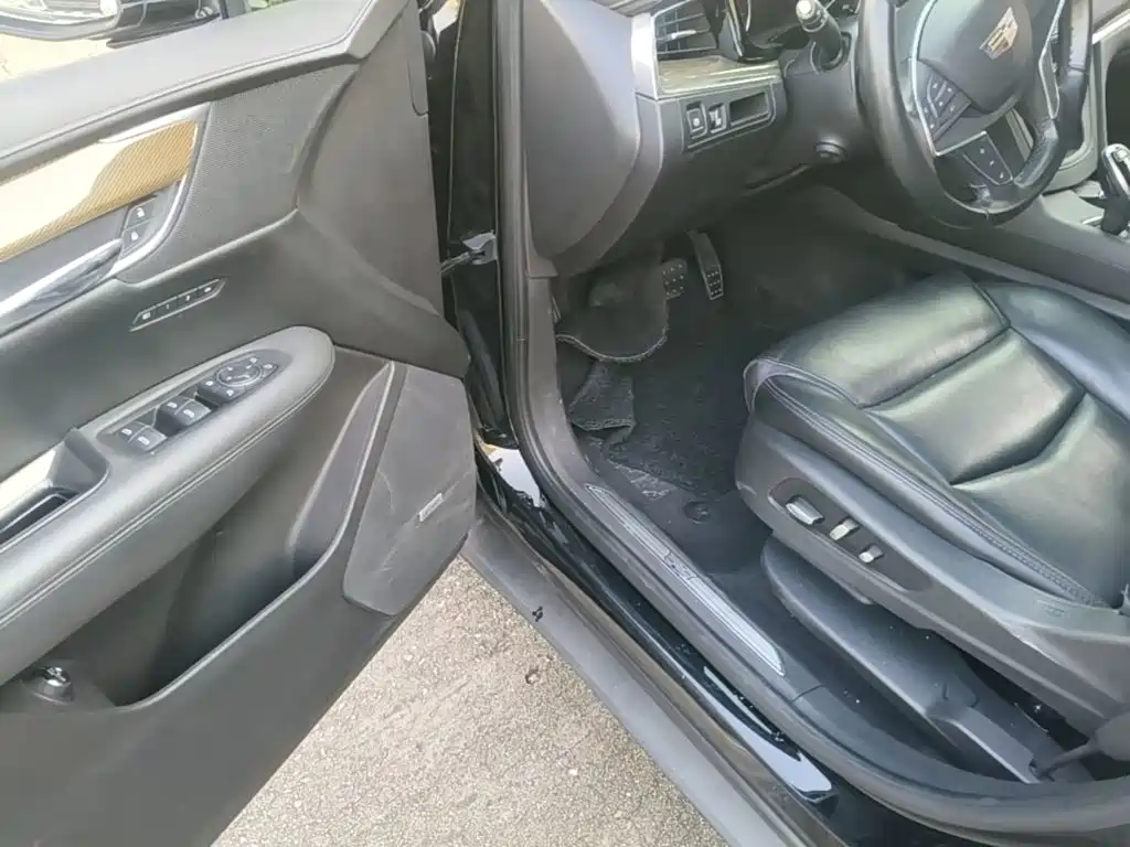 Cadillac XT5 — миниатюра 16