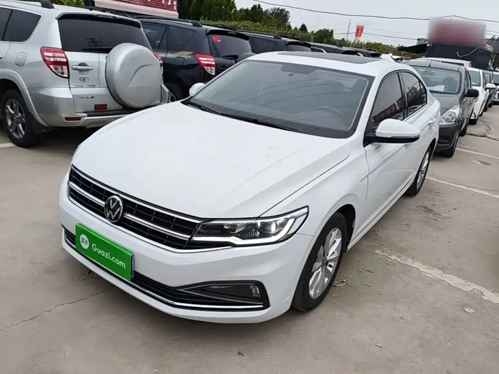 Volkswagen Bora — миниатюра 2