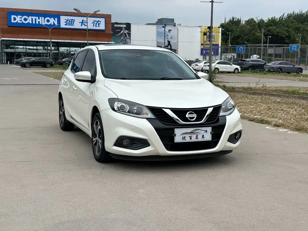 Nissan Tiida — миниатюра 3