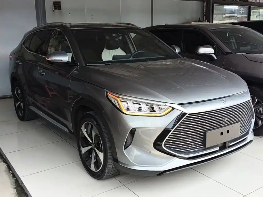 BYD PLUS New Energy — миниатюра 4