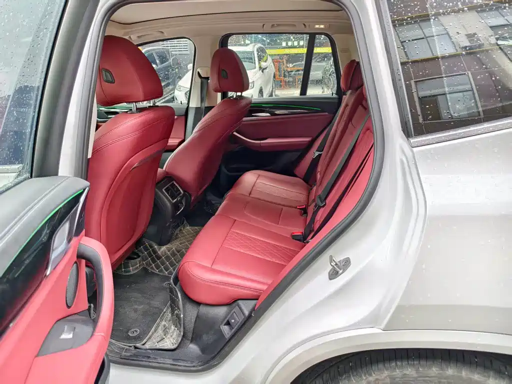BMW X3 — миниатюра 7