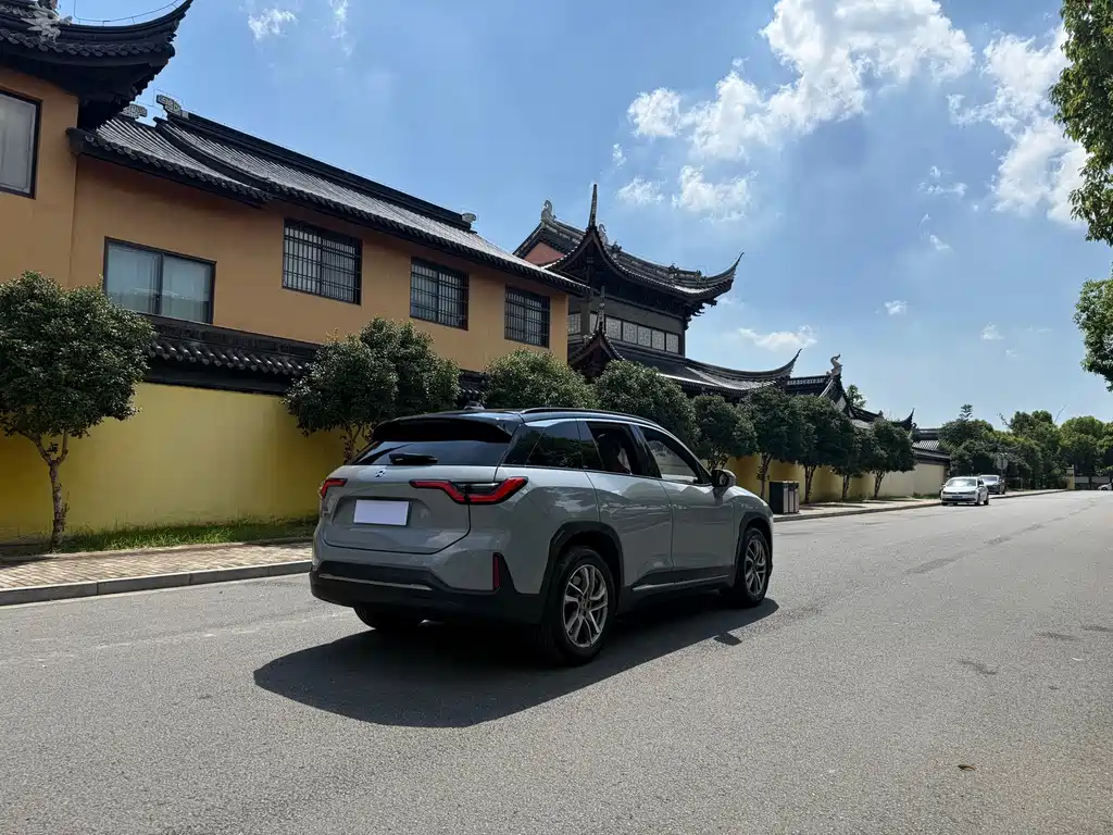 NIO ES6 — миниатюра 5