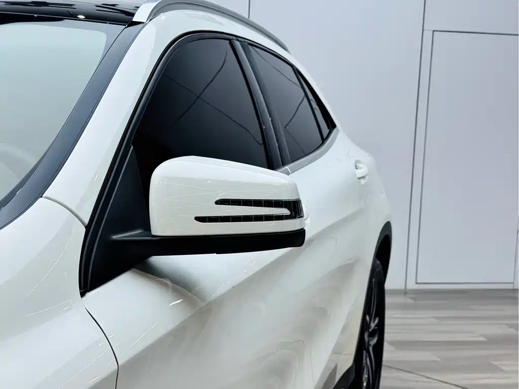 Mercedes-Benz GLA — миниатюра 27