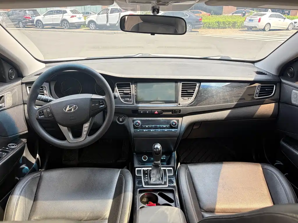 Hyundai Mistra — миниатюра 11
