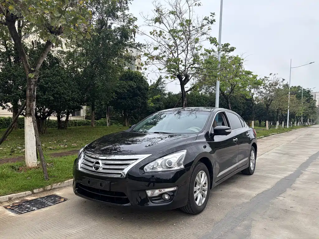Купить Nissan Teana