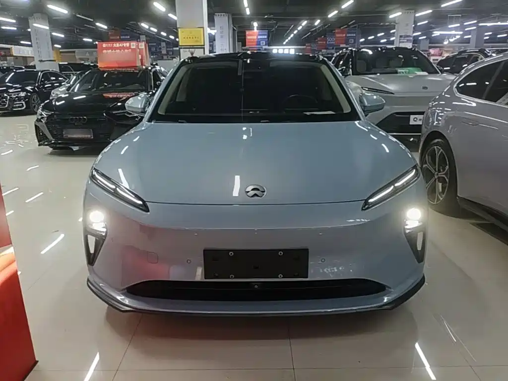 NIO ET5 — миниатюра 3
