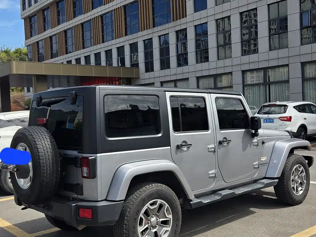 Jeep Wrangler — миниатюра 4