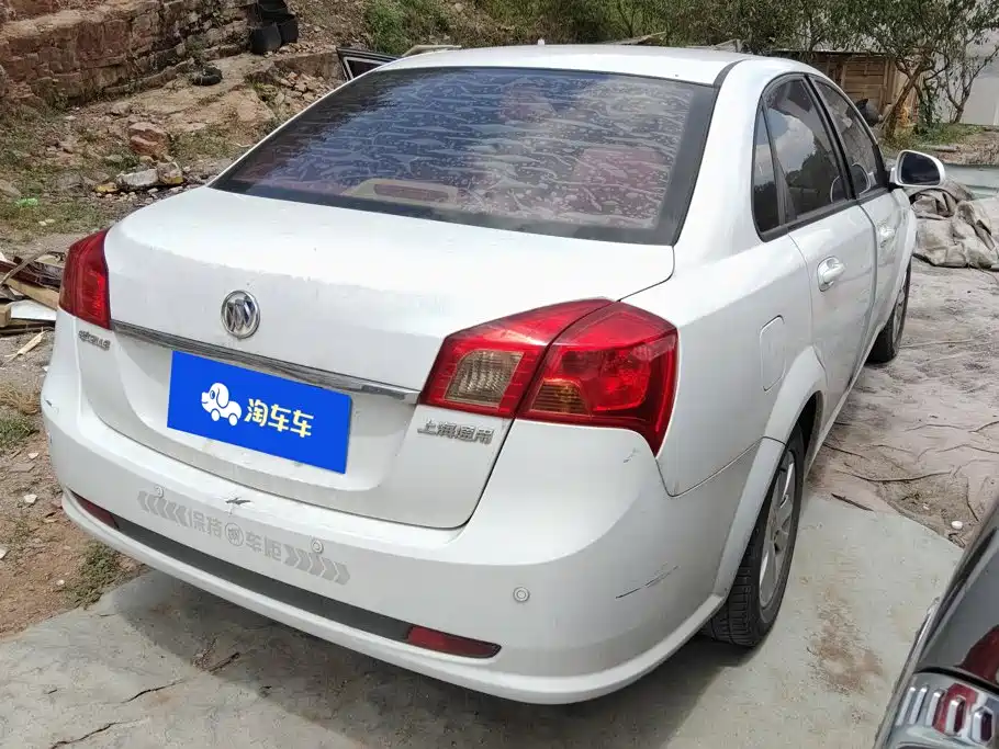 Buick Excelle — миниатюра 3