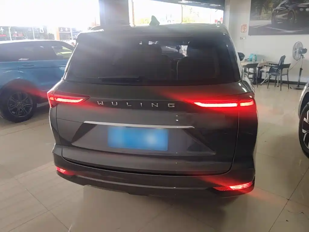 Wuling Victory — миниатюра 6