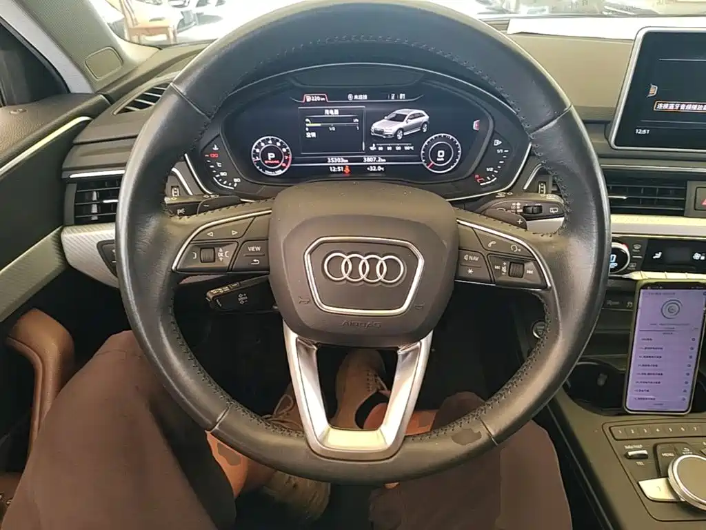 Audi A4 (Import) — миниатюра 11