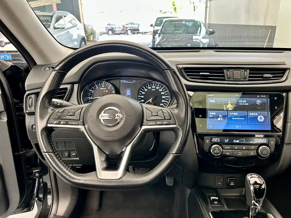 Nissan X-Trail — миниатюра 13