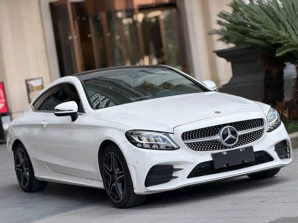 Mercedes-Benz C-Class (Import) — миниатюра 3