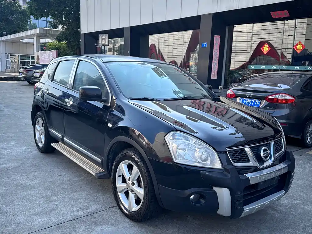 Nissan Qashqai — миниатюра 3