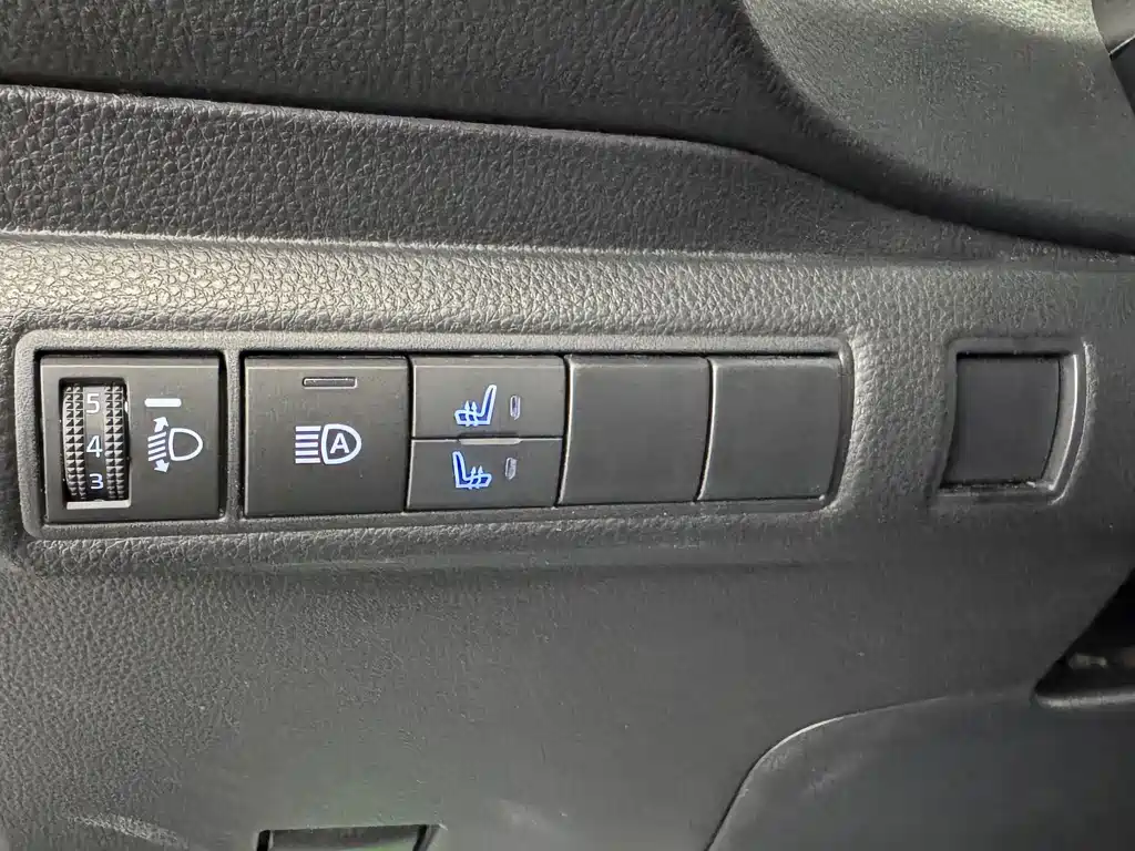 Toyota Corolla — миниатюра 17