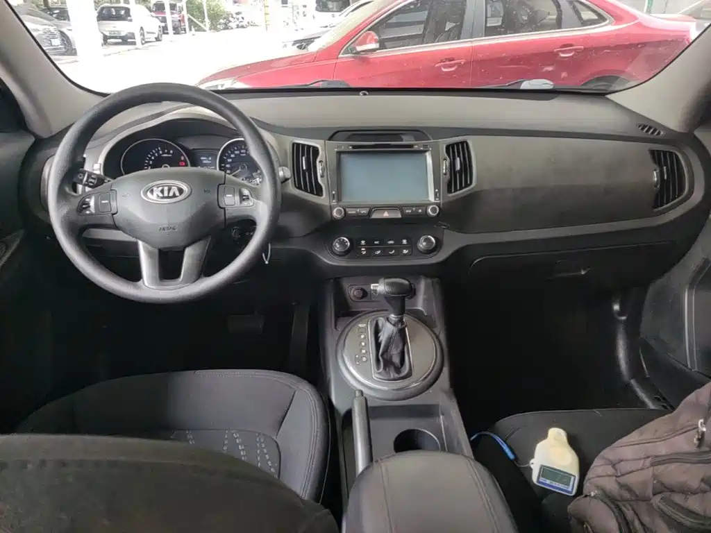 Kia Sportage — миниатюра 10