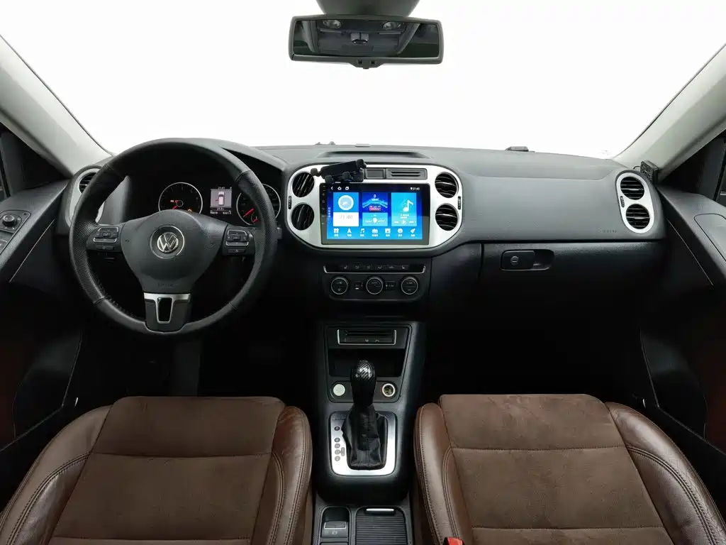 Volkswagen Tiguan — миниатюра 5