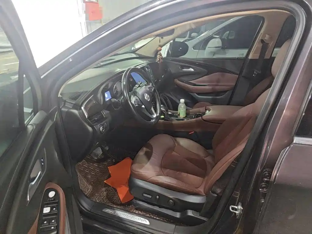Buick Envision Plus — миниатюра 16
