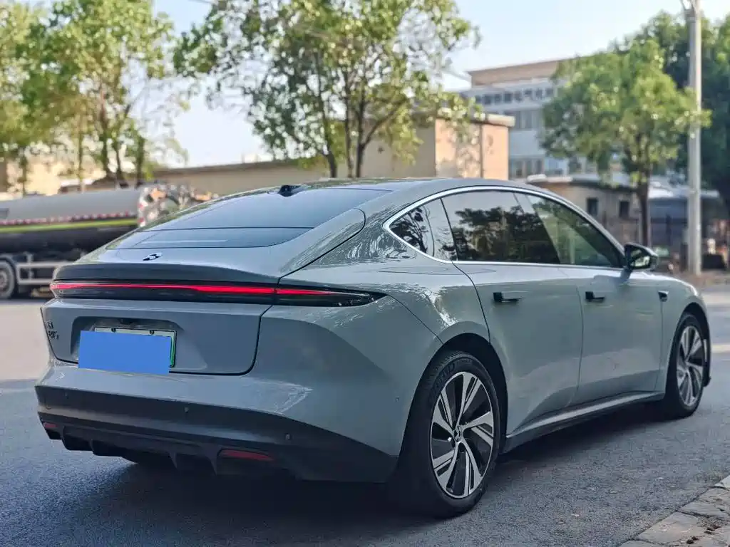 NIO ET5 — миниатюра 11