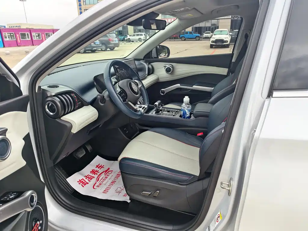 BYD Yuan Plus — миниатюра 7