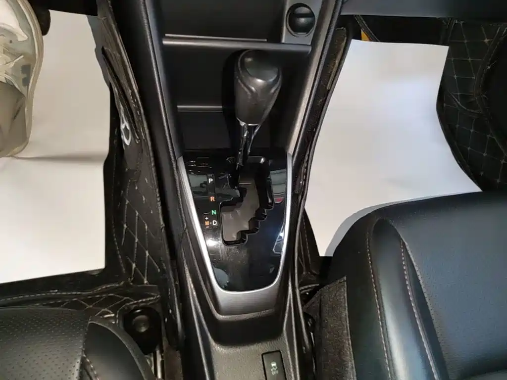 Toyota Yaris L — миниатюра 14