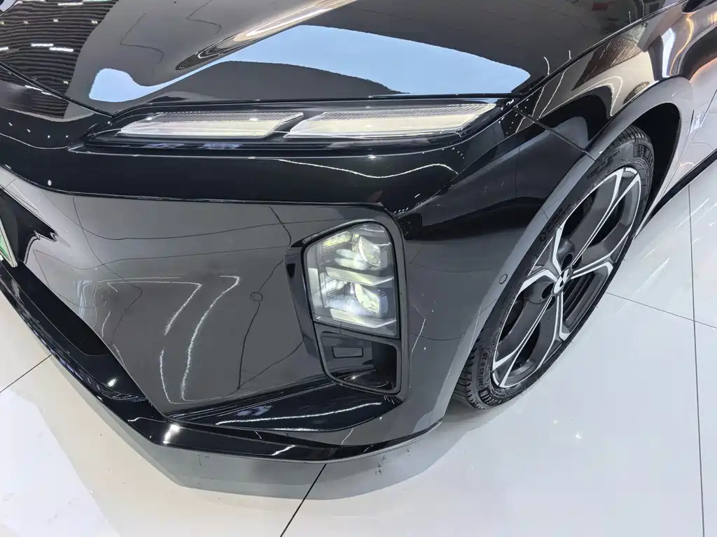 NIO ET5T 2025 75kWh Touring