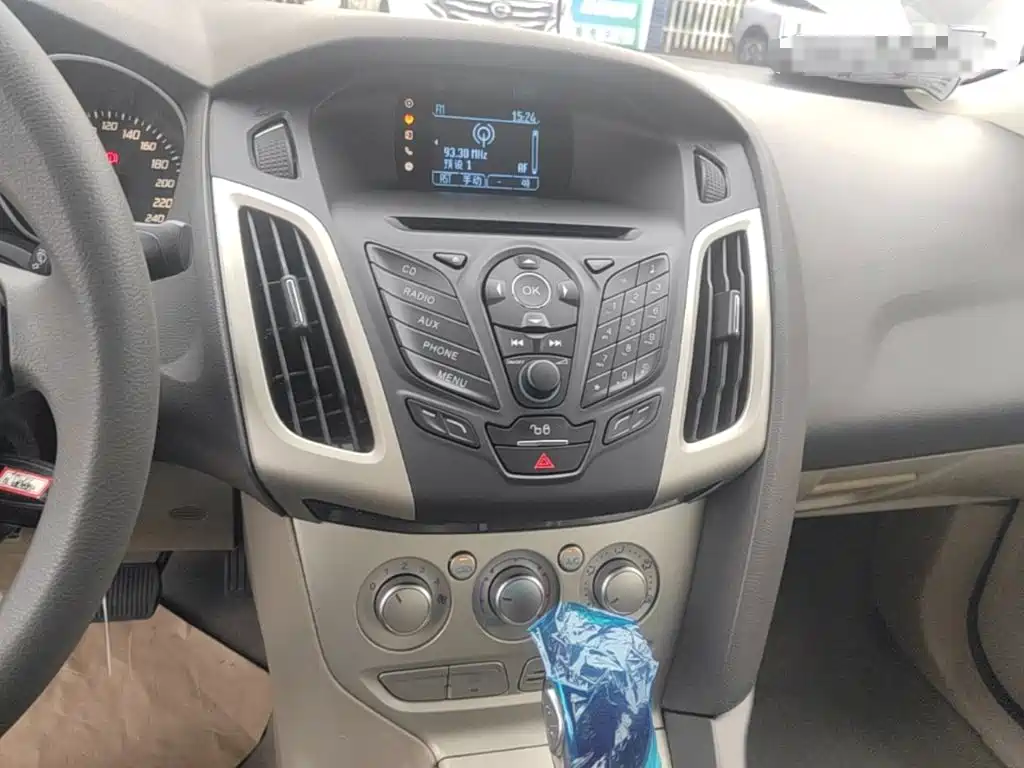 Ford Focus — миниатюра 18