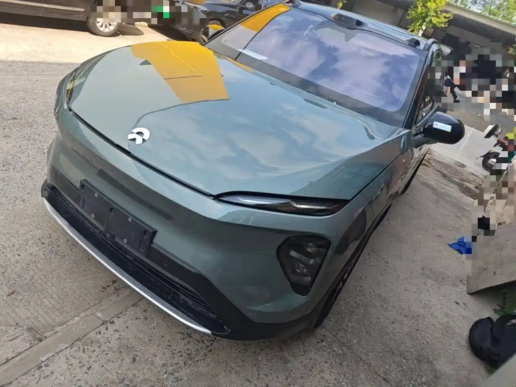 NIO ES7
