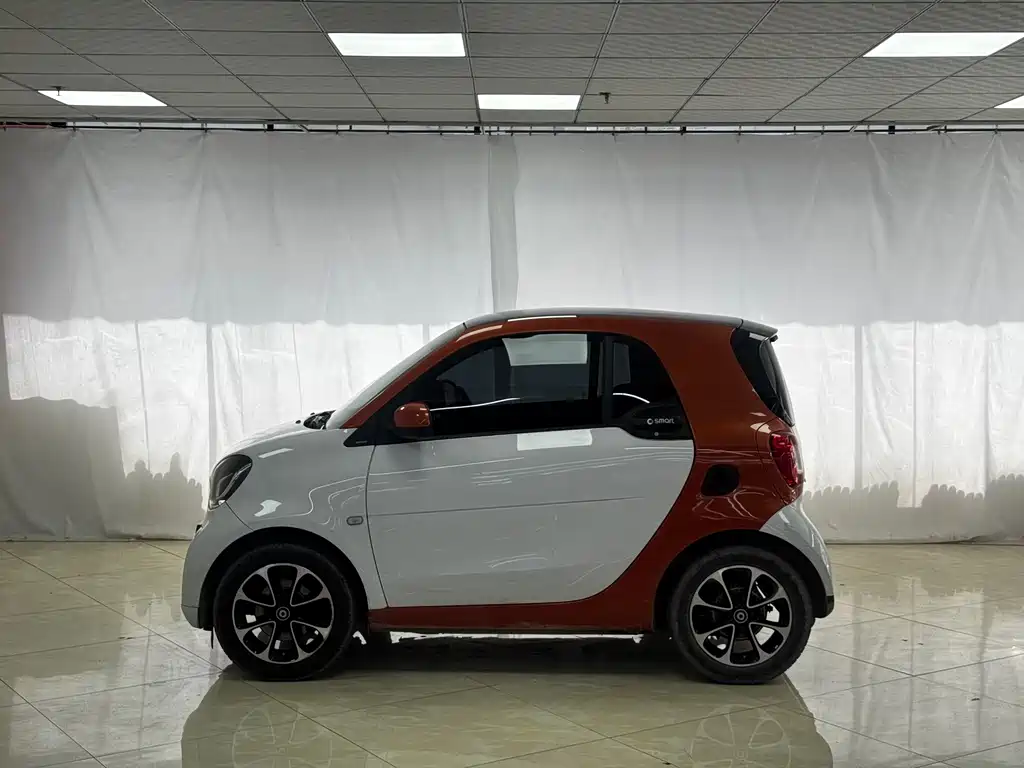 smart Smart Fortwo — миниатюра 8