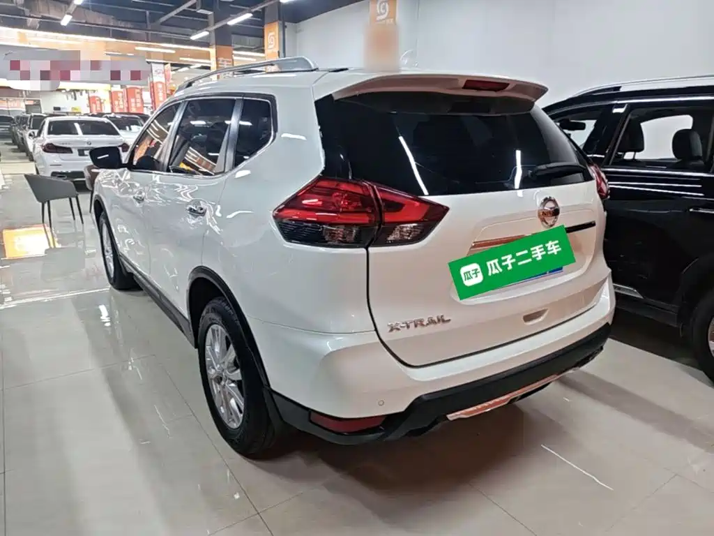 Nissan X-Trail — миниатюра 5