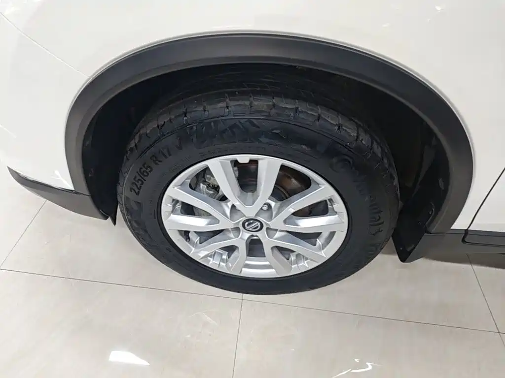 Nissan X-Trail — миниатюра 23