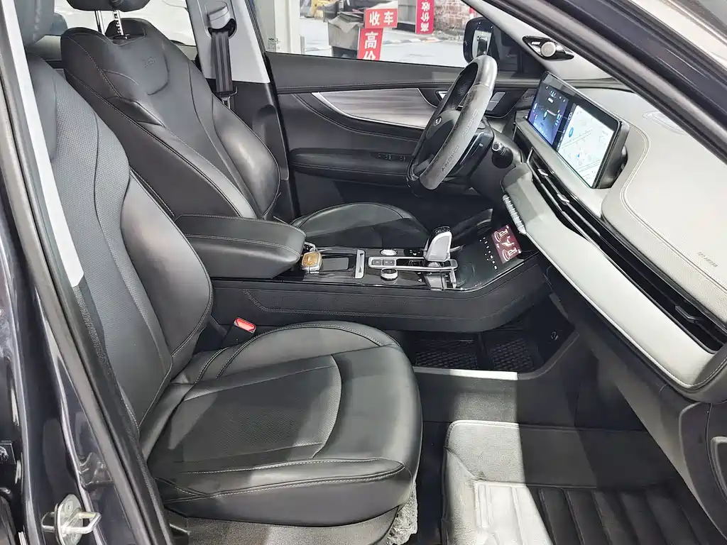 Chery Tiggo 8 PLUS 290TGDI DCT Heroic Edition, фото 10