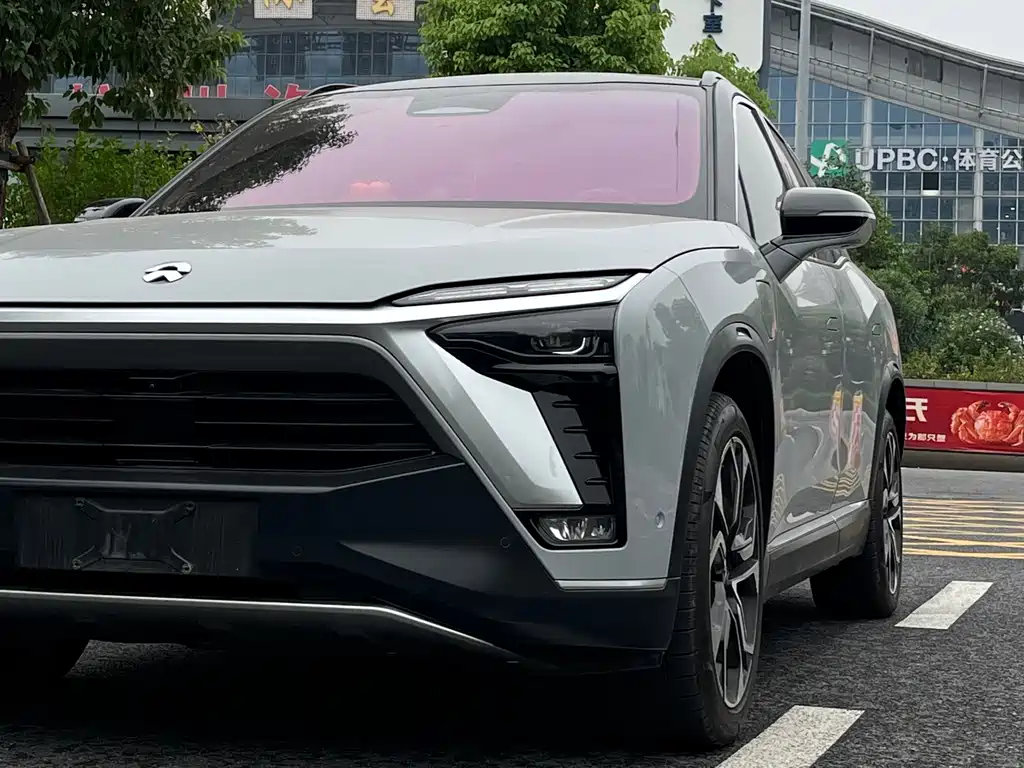 NIO ES8 — миниатюра 7